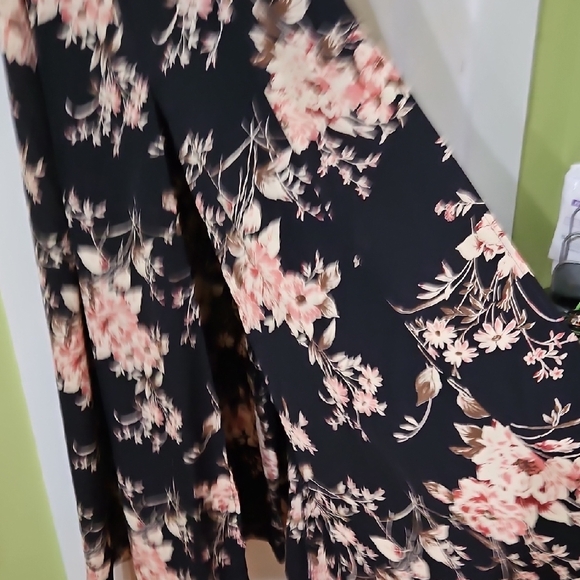 Lulu's Black and Pink Floral Backless Dress - Picture 6 of 7